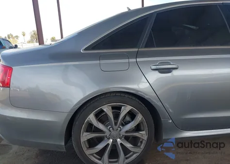 2015 Audi A6 3.0T Premium Plus z USA, uszkodzony, nr VIN WAUFGAFCXFN018639